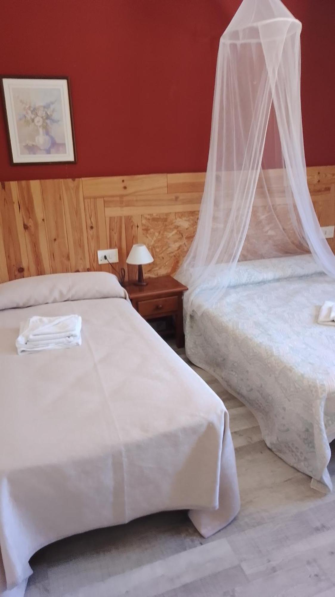 Eco Art Hotel Rural Tajo Пералехос де лас Тручас Екстериор снимка
